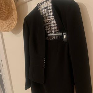 Tahari Pencil Skirt/ Blazer Suit set